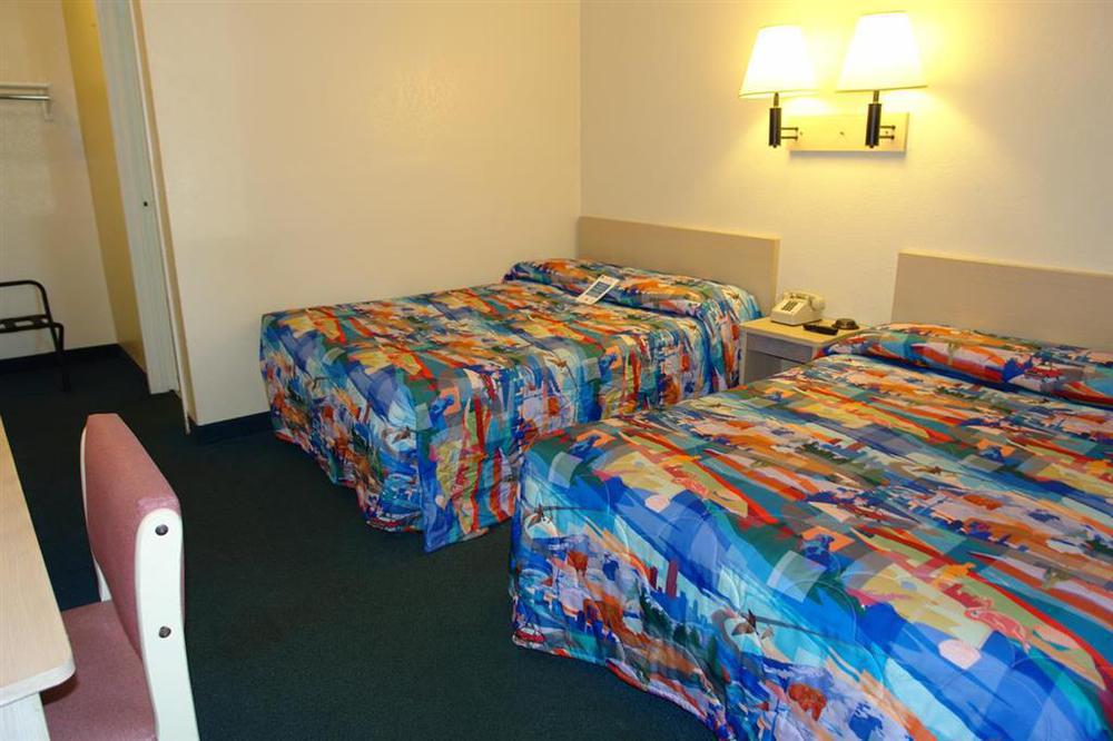 Travelodge By Wyndham Pompano Beach Rum bild